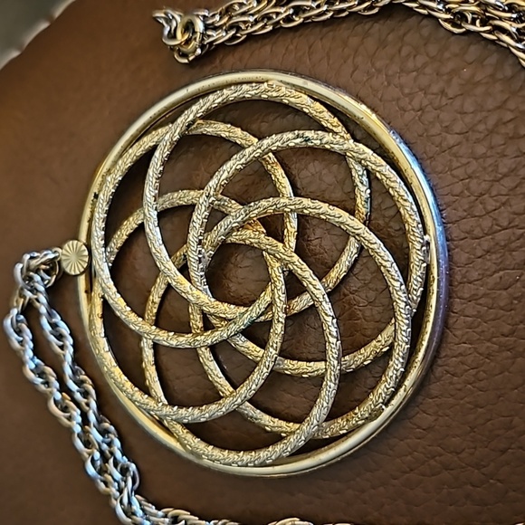 Vintage 1950s Spirograph Atomic Celtic Mandala Pendant Chain Necklace - Picture 2 of 5